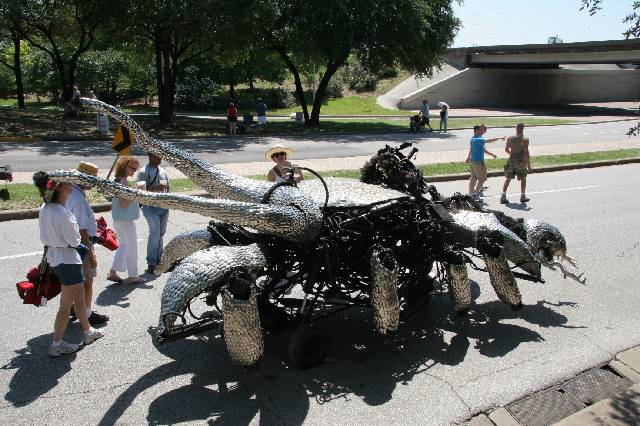 2006_ArtCar_3_Parade 423 